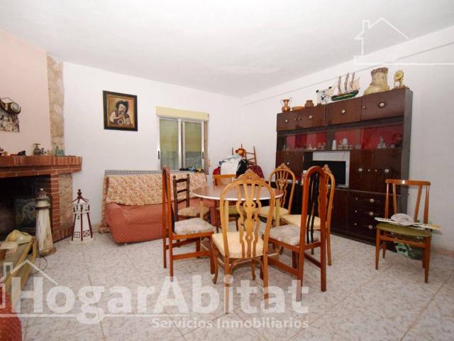 Casa en venta en el Camp de Túria, Valencia