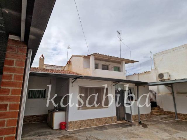 Casa en venta en el Camp de Túria, Valencia