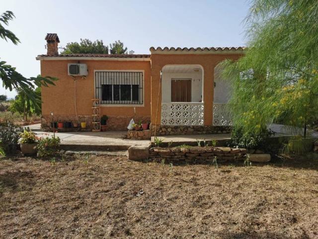 Casa en venta en el Camp de Túria, Valencia