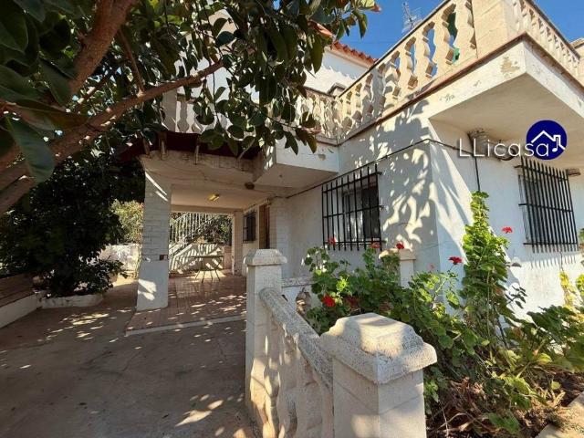 Casa en venta en Llíria, Valencia