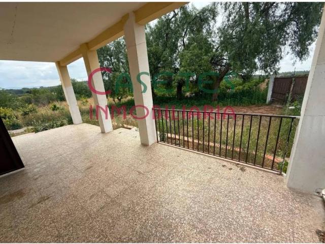 Casa en venta en el Camp de Túria, Valencia