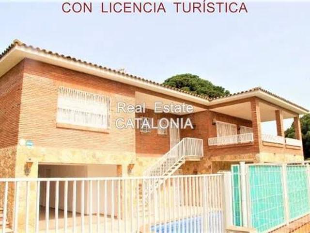 Casa en venta en Font Bandina, la Selva