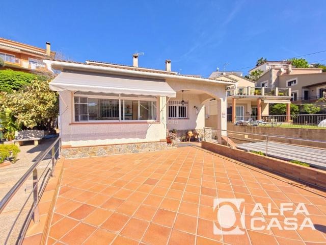 Casa en venta en Mas Romeu, la Selva