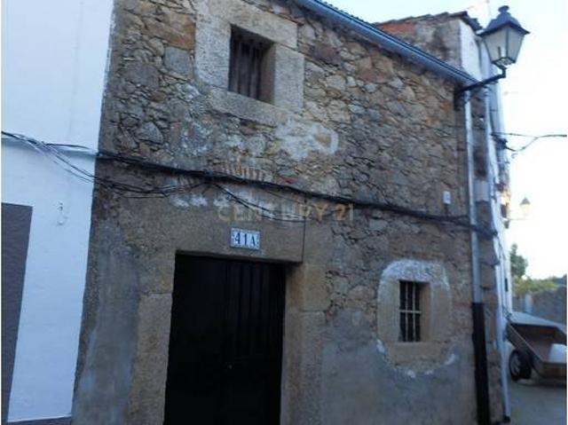 Casa en venta en Logrosán