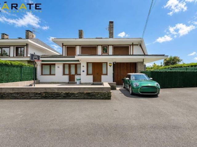 Casa en venta en Zabaloetxe, Loiu