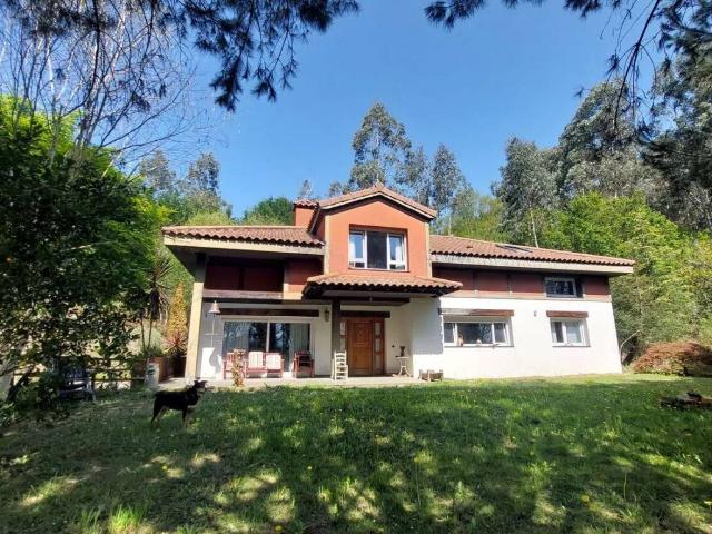Casa en venta en Loiu