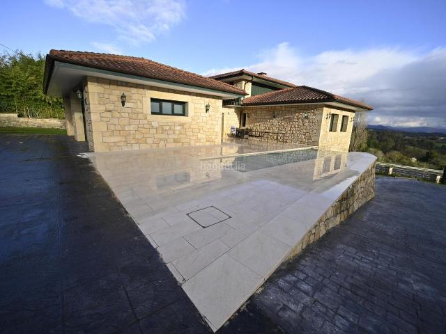 Casa en venta en Loiu, Guipúzcoa