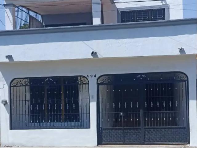 Casa en venta en Villa De Alvarez, Colima