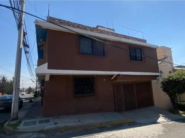 Casa en venta en Coacalco De Berriozábal, Estado de México