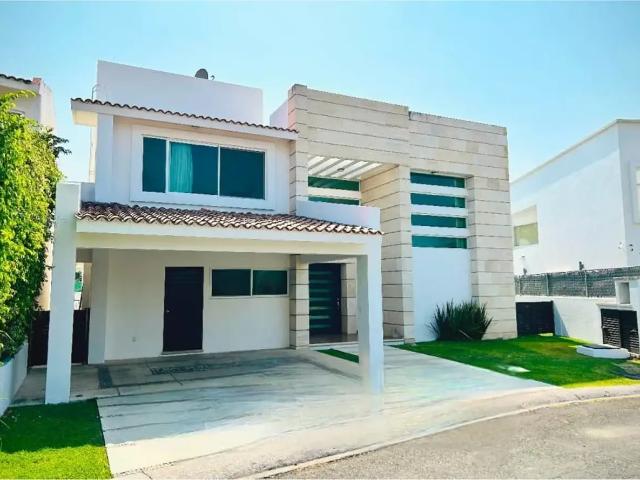 Casa en venta en San Juan Nepopualco, Ixtacuixtla de Mariano Matamoros