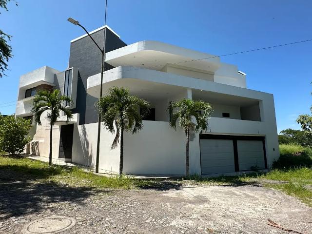 Casa en venta en Comala, Colima