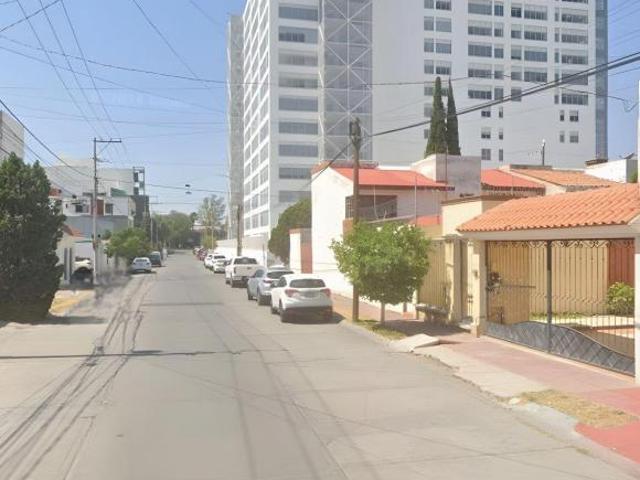 CASA EN VENTA EN LOMAS DEL CAMPESTRE II, AGUASCALIENTES, AGS