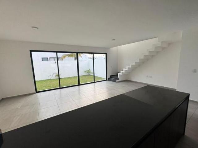 CASA EN VENTA EN LOMAS DEL DORADO RIVIERA VERACRUZANA | ARLETTE FLORES