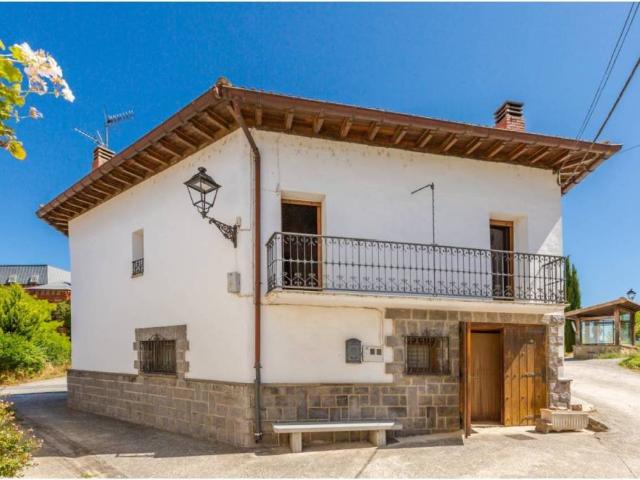 Casa en venta en Pirinioaurrea, Navarra