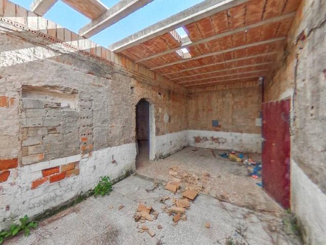 Casa en venta en Lora Del Río, Andalucía