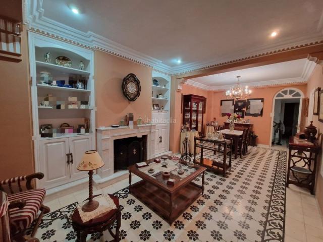 Casa en venta en Lora Del Río, Andalucía
