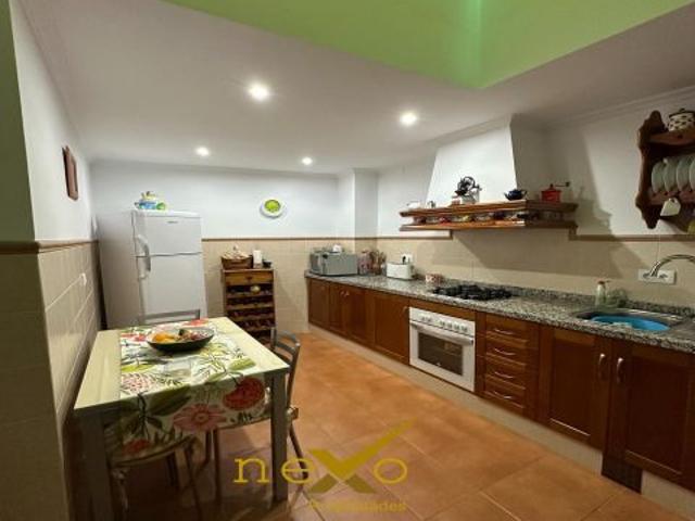 Casa en venta en Lora Del Río, Andalucía
