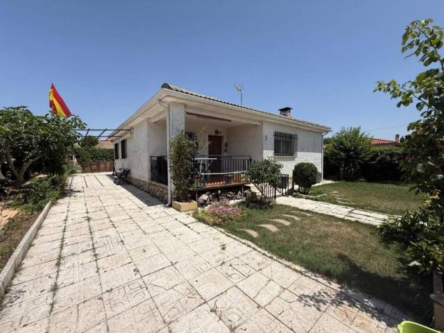 Casa en venta en Loranca De Tajuña, Guadalajara