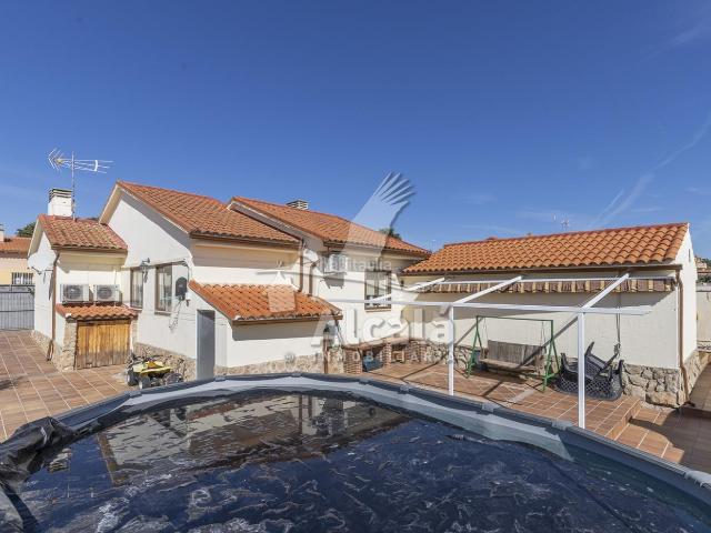 Casa en venta en Loranca De Tajuña, Guadalajara