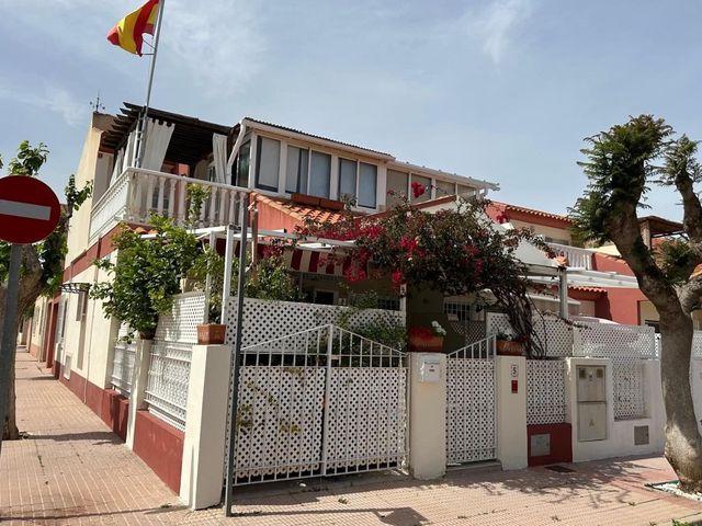 Casa en venta en Los Alcázares
