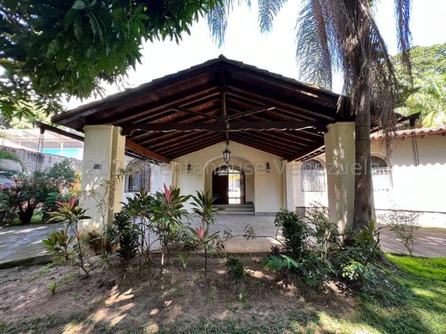 Casa en venta en Los Chorros, Bolívar