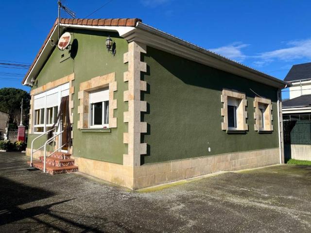 Casa en venta en Los Corrales De Buelna, Cantabria