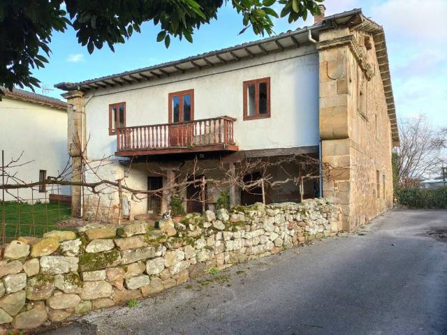 Casa en venta en San Mateo, Los Corrales De Buelna