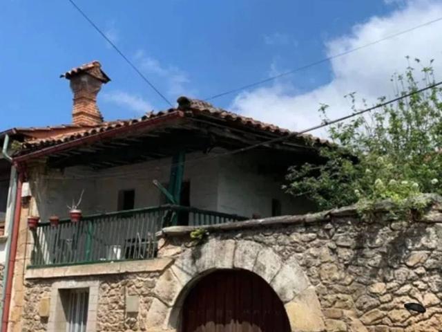 Casa en venta en Los Corrales De Buelna, Cantabria