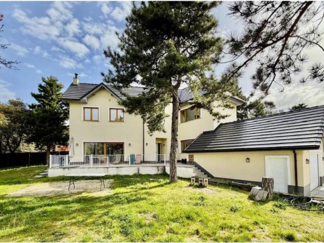 Casa en venta en Los Molinos, Madrid