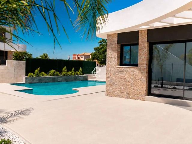 Casa en venta en el Baix Segura / La Vega Baja, Valencia