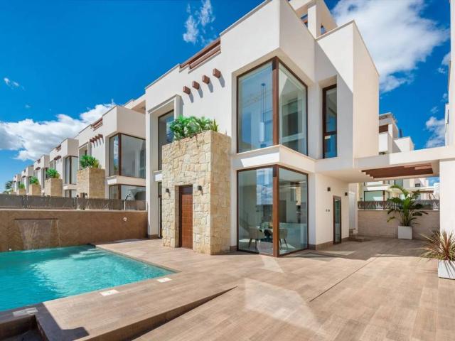 Casa en venta en Los Montesinos, Barrio de los Miras