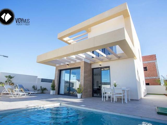 Casa en venta en Los Montesinos