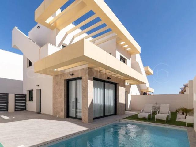 Casa en venta en Los Montesinos