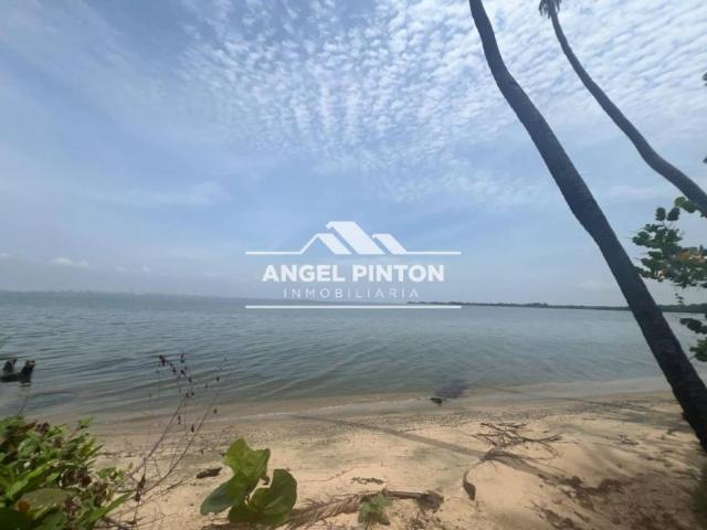 Casa en venta en Los Puertos De Altagracia, Zulia