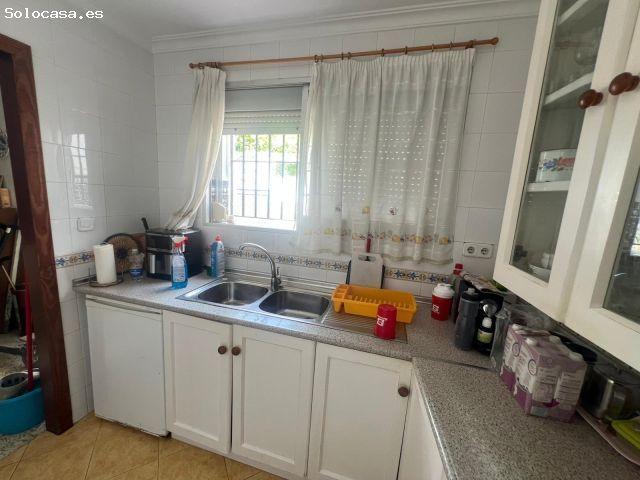 Casa en venta en Barriada Madres Carmelitas, Utrera