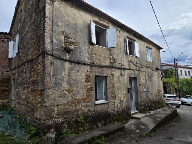 Casa en venta en Lousame, Noia