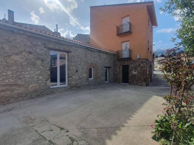Casa en venta en Lozoya