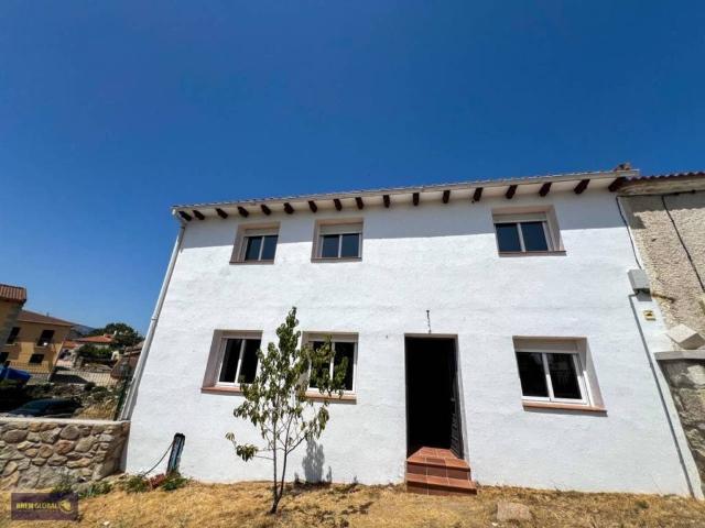 Casa en venta en Lozoyuela-navas-sieteiglesias, Madrid