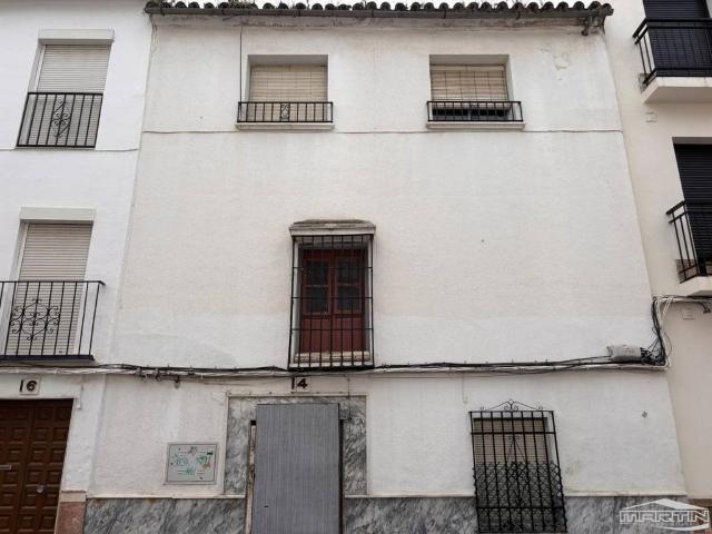 Casa en venta en Lucena, Andalucía