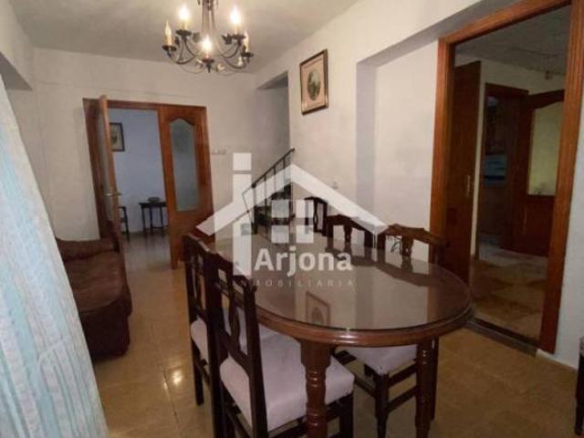 Casa en venta en Lucena, Andalucía