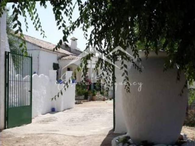 Casa en venta en Lucena, Andalucía