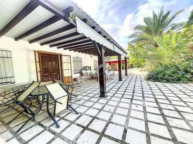 Casa en venta en Lucena, Andalucía