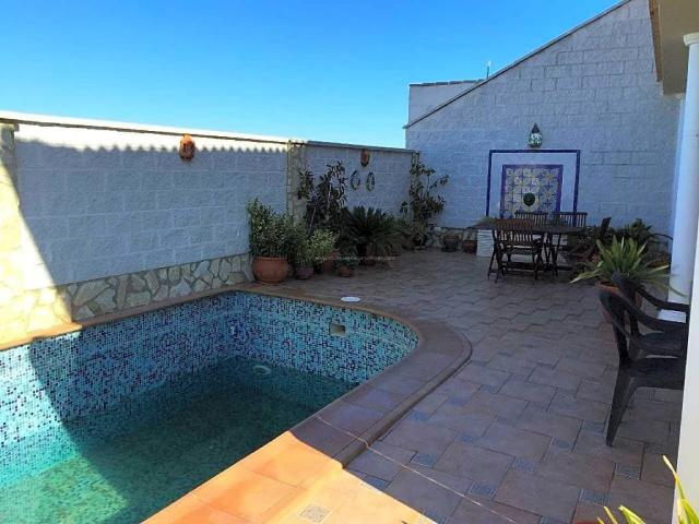 Casa en venta en Lucena, Andalucía