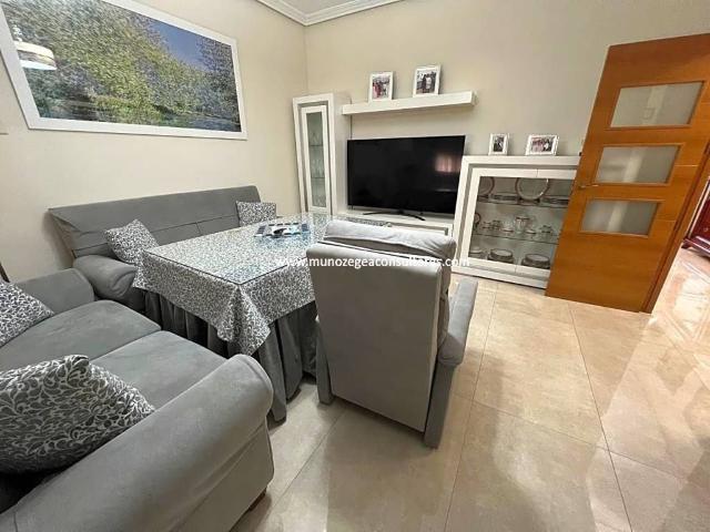 Casa en venta en Lucena, Andalucía