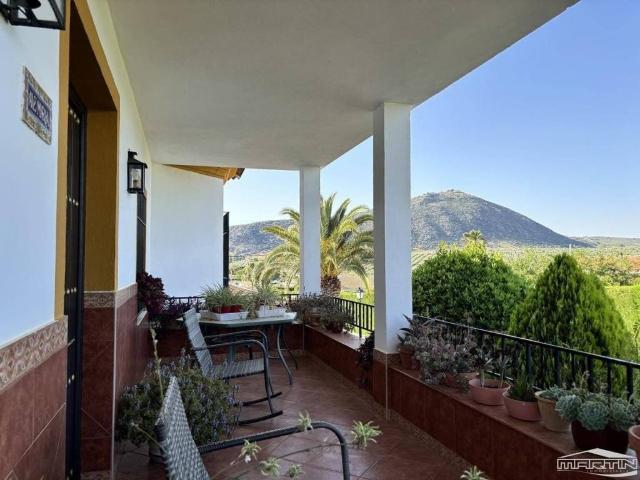 Casa en venta en Lucena, Andalucía