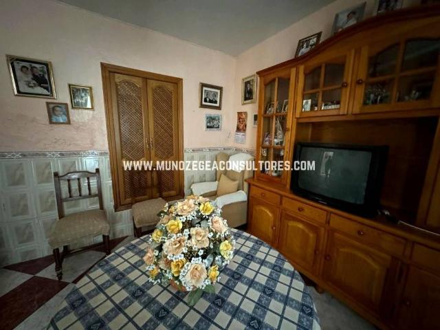 Casa en venta en Lucena, Andalucía