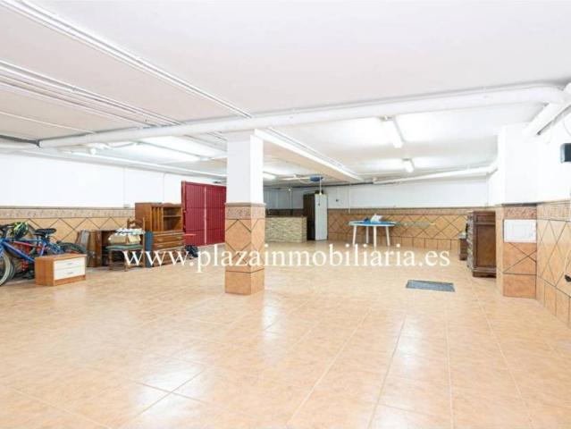 Casa en venta en Lucena, Andalucía