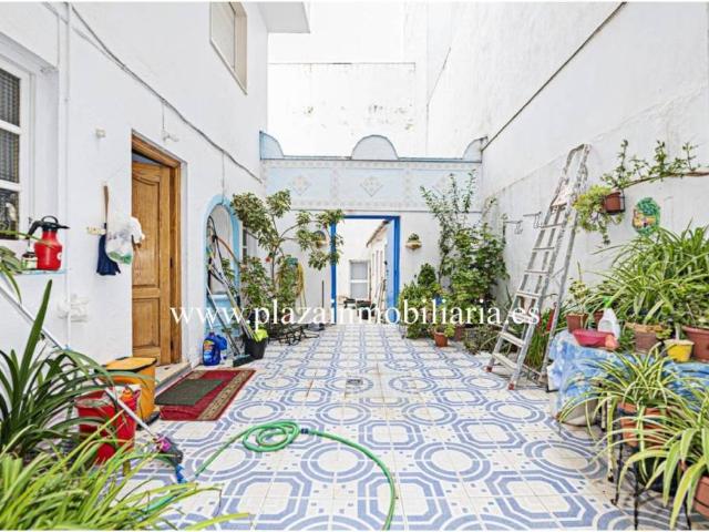Casa en venta en Lucena, Andalucía