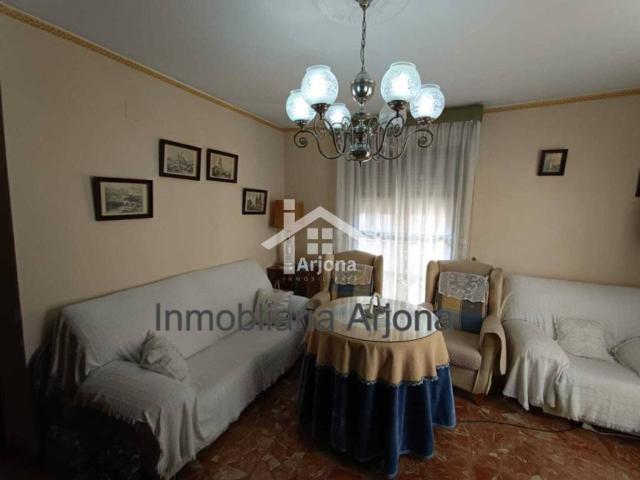 Casa en venta en Lucena, Andalucía
