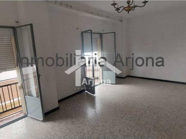 Casa en venta en Lucena, Andalucía